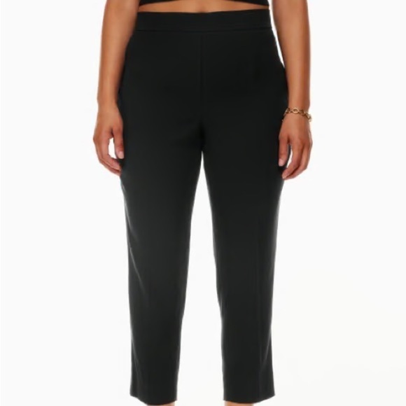 Aritzia Babaton Conan Cropped Pant Cropped crepe trousers - Picture 4 of 11
